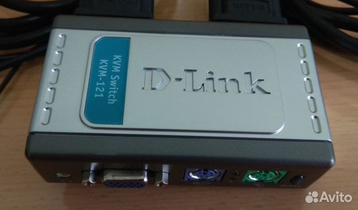 KVM переключатель D-Link KVM-121