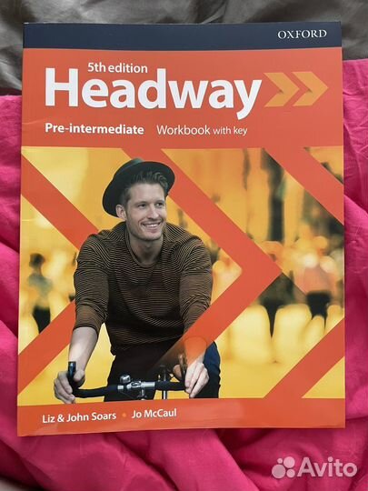 Headway Pre-Intermediate Workbook