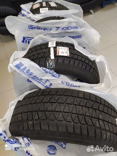 Bridgestone Blizzak DM-V3 255/50 R20 109T