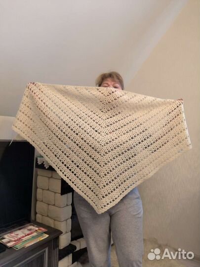 Платок, шаль,бактус