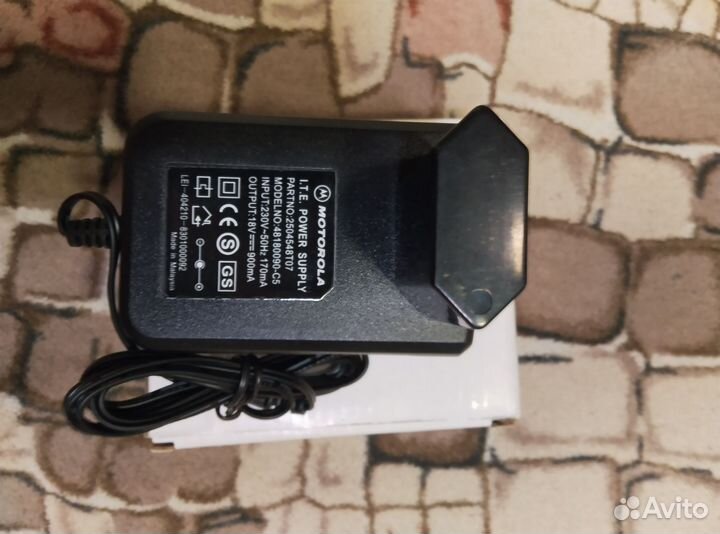 Зарядка для рации motorola