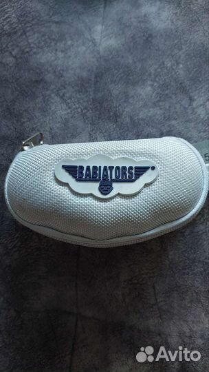 Солнцезащитные очки детские