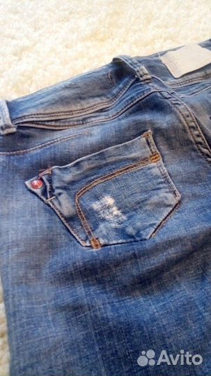 Джинсы рваные