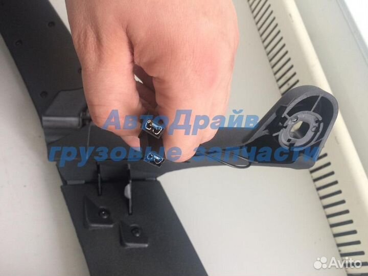 Зеркало Мерседес Актрос мп2 мп3 переднее бордюрное