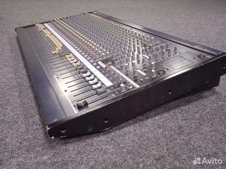 Аналоговый Микшерный пульт Yamaha MG32/14FX