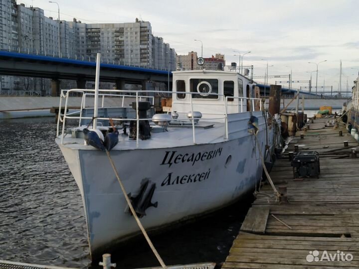 Продаю прогулочное судно