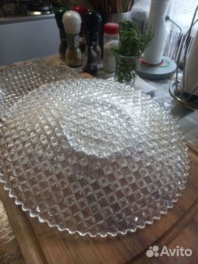 Блюдо для торта и сухарница. Стекло