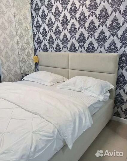 Кровать. С Матрасом. Полный комплект