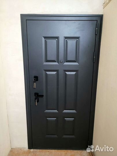 Дверь входная металлическая