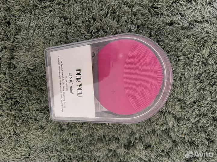 Электрическая щетка для лица