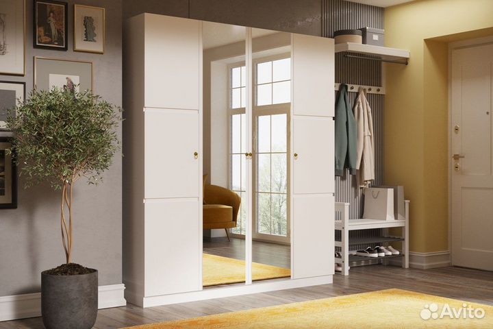 Шкаф четырехстворчатый 