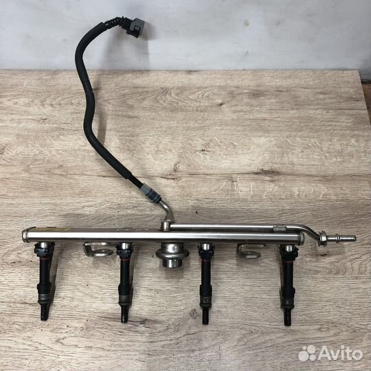 Топливная рампа Kia K5 DL3