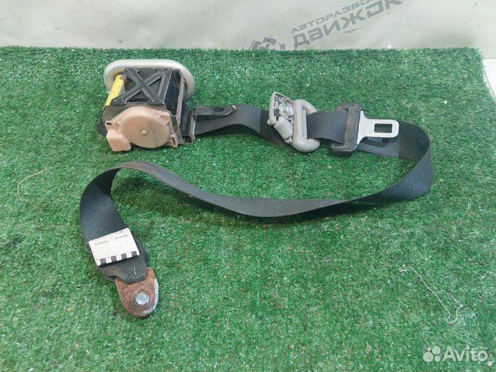 Ремень безопасности передний левый Mitsubishi