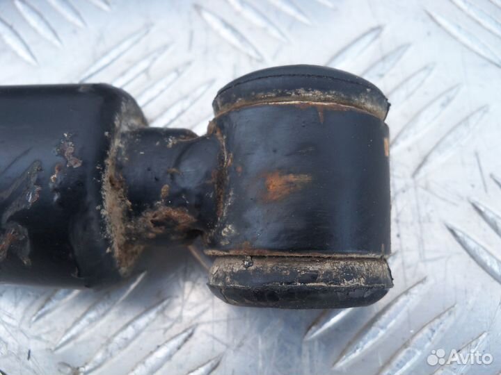 Амортизатор задний Mercedes Benz W210 1998г седан