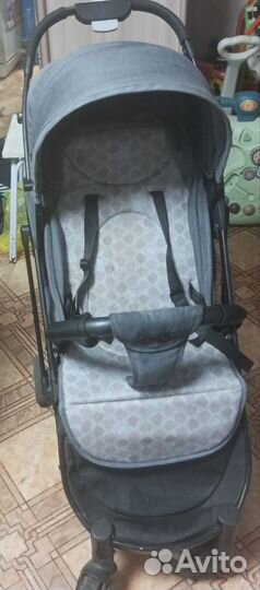 Прогулочная коляска 3 в 1