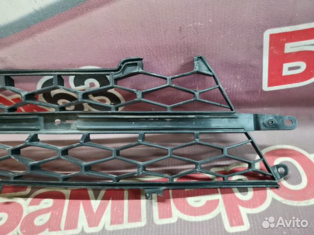 Решетка бампера передний LADA Vesta