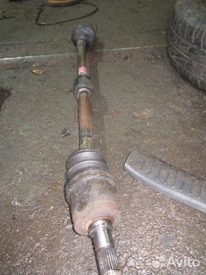 Привод правый Hyundai Getz 1.4-1.6 АКПП