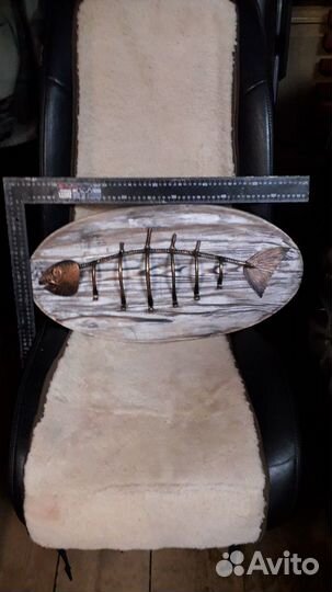 Ключница-вешалка (инсталляция)