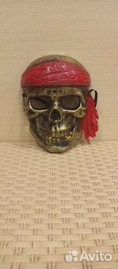 Маска для хеллоуина