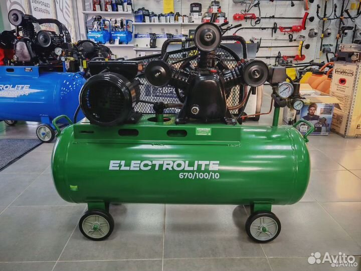 Воздушный компрессор 670/100/10 Собственное Произв