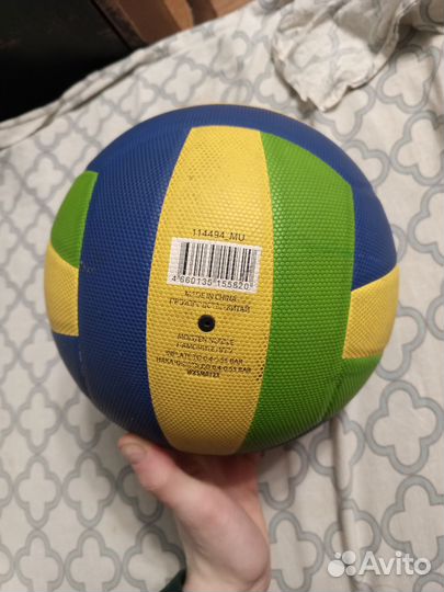 Волейбольный мяч demix