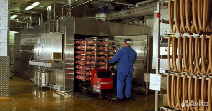 Рабочий в коптильный цех (термообработки)