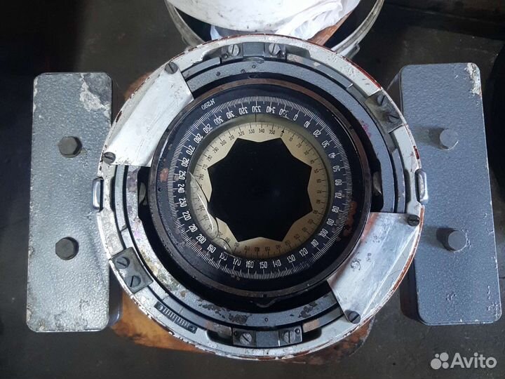 Компас судовой СССР