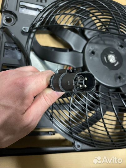 E39 вентилятор кондиционера новый BMW 5 E39
