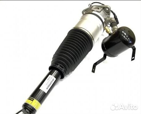 Передний пневмобаллон AirBagit для audi A8 (D3)