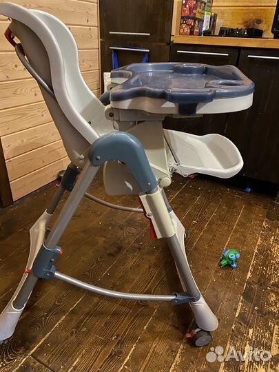 Стул для кормления удобный