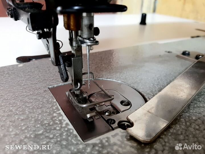 Промышленная зигзаг швейная машина Durkopp 265