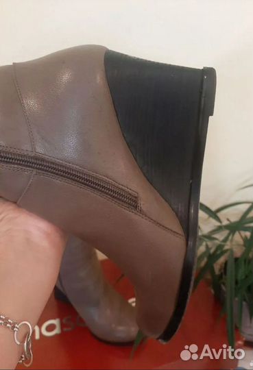 Сапоги женские зимние 39 mascotte