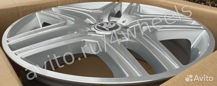 Диски для Шкода Суперб R17