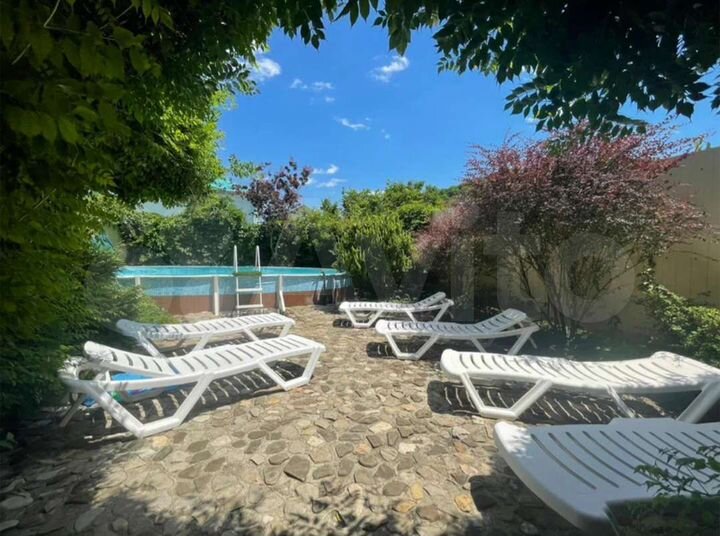 Комната 20 м², 1/3 эт.