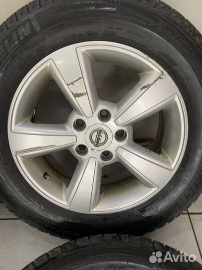 Зимние колеса на Nissan 215/65 R16