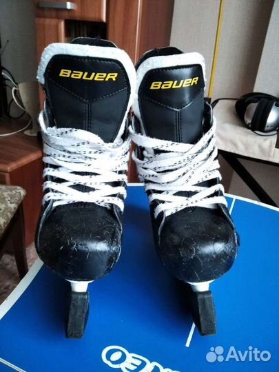 Коньки хоккейные детские 32