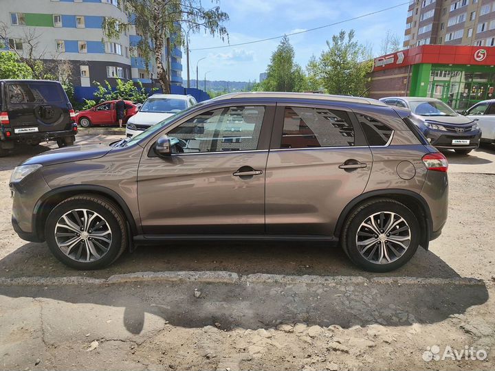 Peugeot 4008 2.0 CVT, 2014, 155 330 км