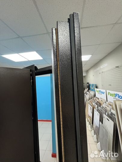 Дверь входная с терморазрывом