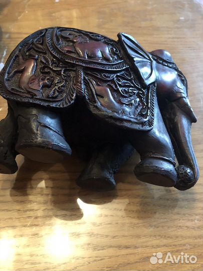 Статуэтки слона разные