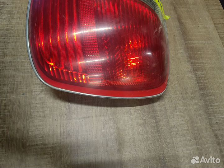 Фонарь задний правый Hyundai Grandeur XG