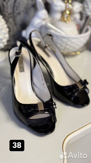 Туфли женские