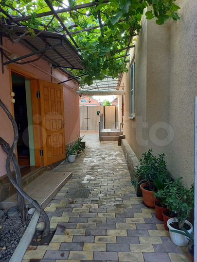 Дом 100 м² на участке 4 сот.