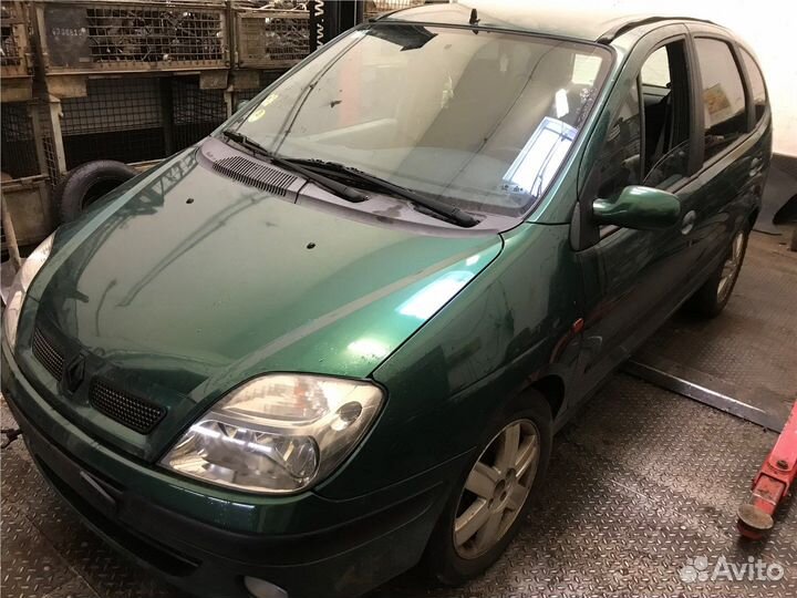 Разбор на запчасти Renault Scenic 1996-2002