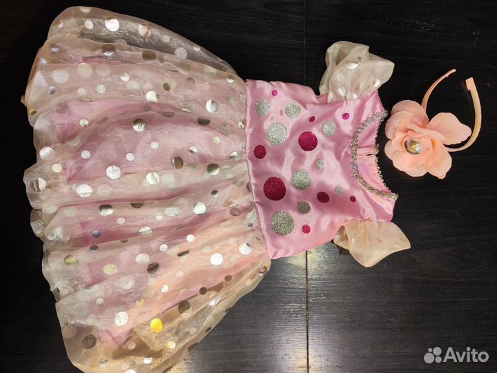 Нарядное платье для девочки 4-5 лет