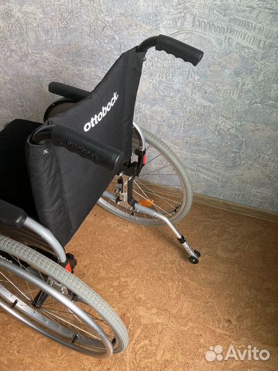 Инвалидная коляска складная бу