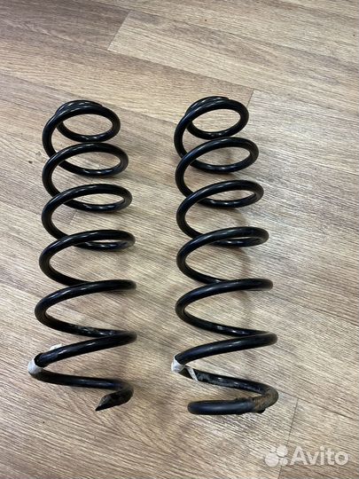 Пружина задняя шкода октавия А7