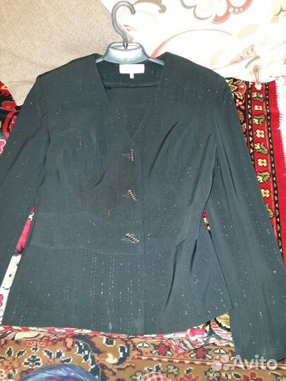 Деловой костюм