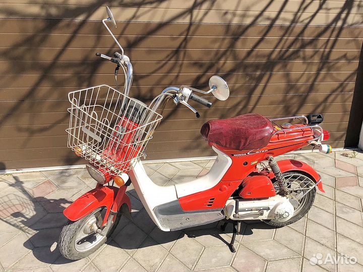 Honda Caren