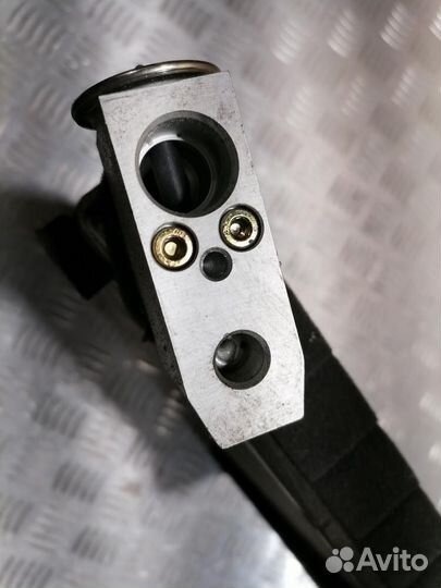 Испаритель кондиционера Geely Emgrand EC 7