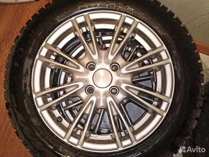 Pirelli Formula Ice 185/60 R15 88T